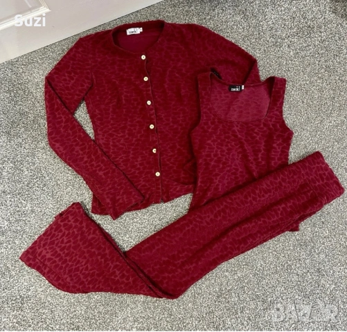 Дамски комплект от три масти, снимка 2 - Спортни екипи - 53940891