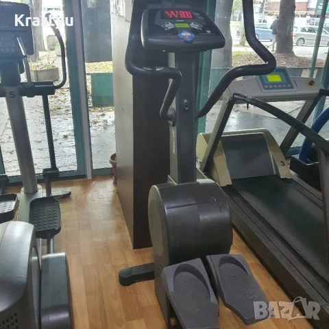 Степер PulseFitness, снимка 3 - Фитнес уреди - 52063724