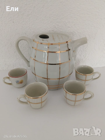 Сервиз старинен за греяна ракия.Порцелан.