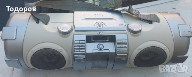 JVC RV-NB51W CD/MP3,USB,iPod Docking, Tuner Boomblaster , снимка 2 - Радиокасетофони, транзистори - 52106805