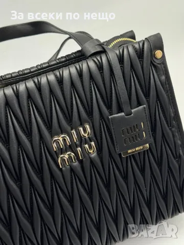 Miu Miu Дамска Чанта Миу Миу - 2 Налични Цвята Код A577, снимка 4 - Чанти - 50370336