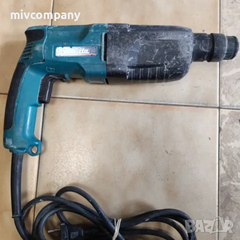 Перфоратор Makita HR2470, снимка 1 - Бормашини - 49467093