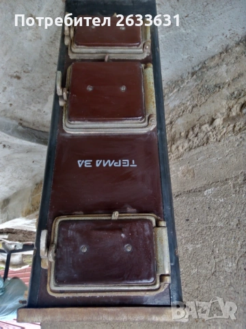 Стара печка на дърва и въглища