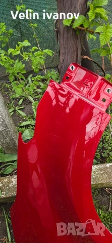 десен калник за тойота ярис, снимка 2 - Части - 54163476