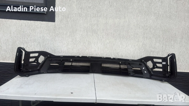 Долна решетка предна броня Kia Sorento година 2021 2022 2023 код 86530P2020, 86530-P2020, снимка 5 - Аксесоари и консумативи - 52688840