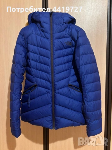 Продавам оригинално яке на The North Face