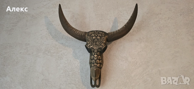 Масивна Авторска дърворезба, произведение!