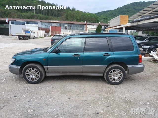 Subaru Forester 2.0 turbo 99 г НА ЧАСТИ, снимка 3 - Автомобили и джипове - 50571452