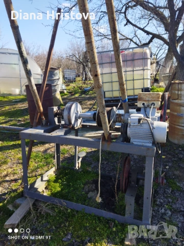 Продавам машина за копаене на кладенец, снимка 4 - Други инструменти - 53780384