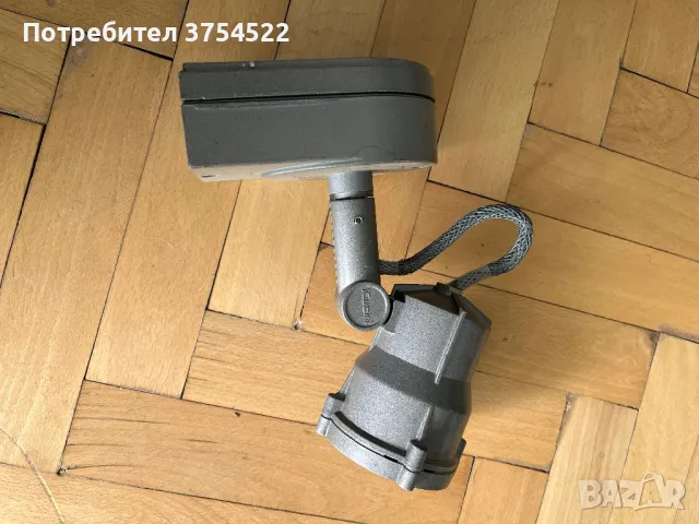 iGuzzini Mini Woody Екстериорен прожектор, снимка 8 - Прожектори - 49617395