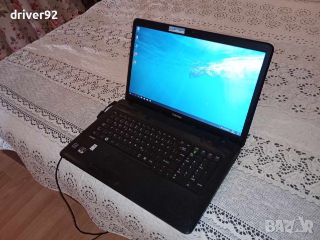 Toshiba C670 17.3 инча екран с 6 гб рам 500 гб хард уиндоус 10, снимка 1