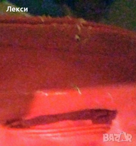 Дамско яке от еко кожа в червено с метална украса. Реален р-р XS/S. 16 лв., снимка 3 - Якета - 45954509