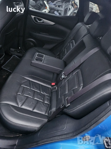 NISSAN Qashqai 1.7 dCi 4x4 Tekna , снимка 17 - Автомобили и джипове - 53306293