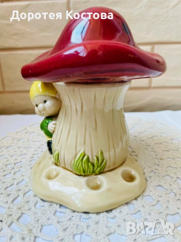 Красива порцеланова / керамична / гъба - поставка за четки за зъби от Япония, снимка 2 - Антикварни и старинни предмети - 53867996