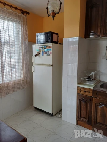 Апартамент Търговище продавам просторен център обзаведен гараж, снимка 4 - Апартаменти - 50918996