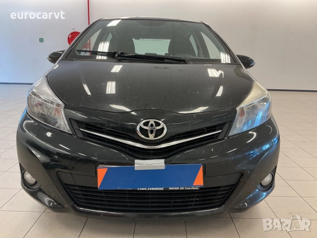 Toyota Yaris 1.4 D-4D Active, снимка 2 - Автомобили и джипове - 51693376