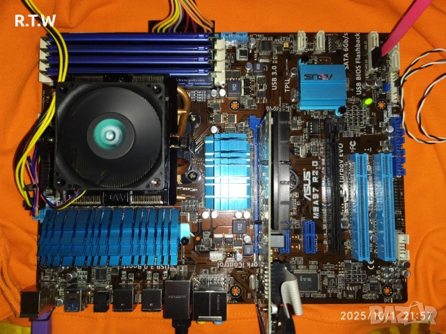 Комплект RAM памети 8GB (4x2GB) Kingston HyperX blu DDR3 1600/1333MHz, снимка 11 - RAM памет - 51991739