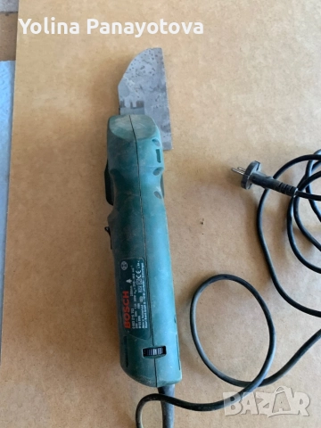 Bosch електрически трион, снимка 3 - Други инструменти - 51542594