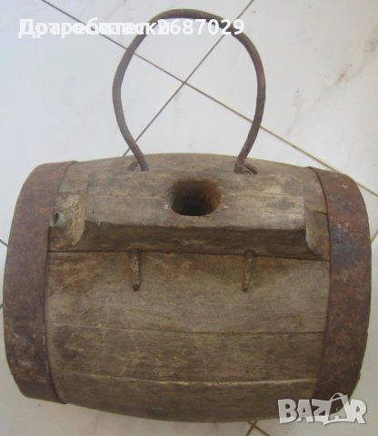 Дървен стар бъкел, Малки буренца и Старо дървено буре бъчва бъчонка бъкел бъклица дърворезба, снимка 9 - Антикварни и старинни предмети - 28883935