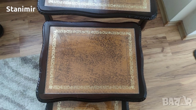 Масивни помощни масички с дърворезба и кожа, снимка 9 - Маси - 53971464