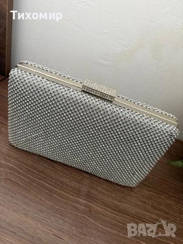 Елегантна бална чанта с камъчета – тип клъч, снимка 3 - Чанти - 53505720
