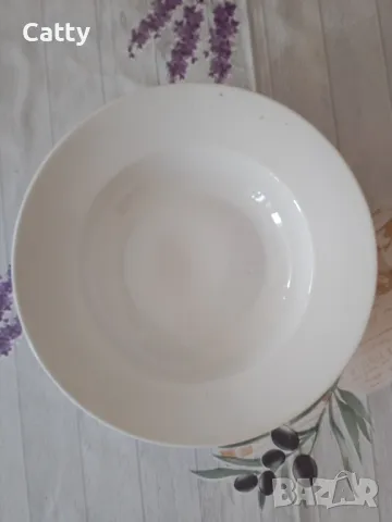 Порцеланови чинии , снимка 8 - Чинии - 49715155