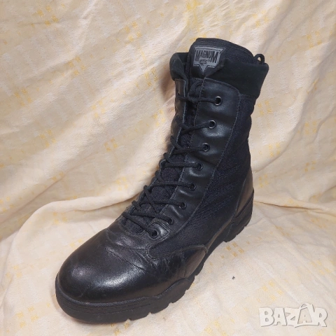 полицейски ботуши Hi-Tec Magnum Mid номер 45 полицейски / тактически/ ловни военни кубинки , снимка 2 - Мъжки ботуши - 53079159