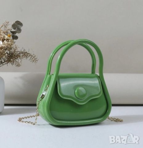 Симпатична и компактна Фешън дамска чанта с къса и дълга дръжка синджир, снимка 2 - Чанти - 46418837