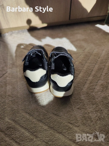 детски маратонки Geox, снимка 4 - Детски маратонки - 54159159