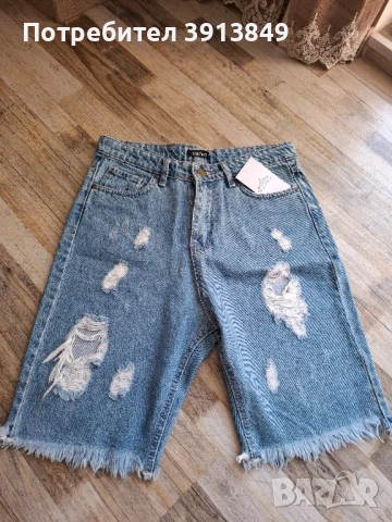 Дамски къси дънки чисто нови 
