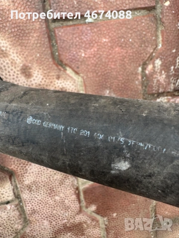 Оригинален гумен бензинопровод на гърловината за Фолксваген Тоуран Vw Touran само за 20лв. 1T0201404, снимка 2 - Части - 52726995