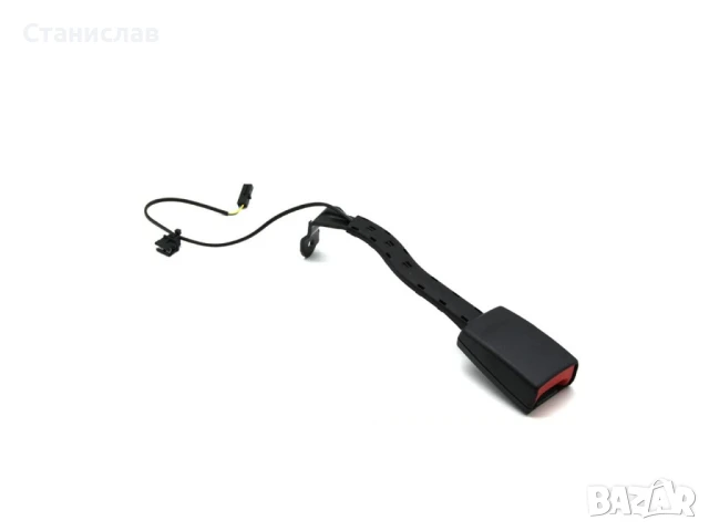 Гнездо за предпазен колан VW Golf 5