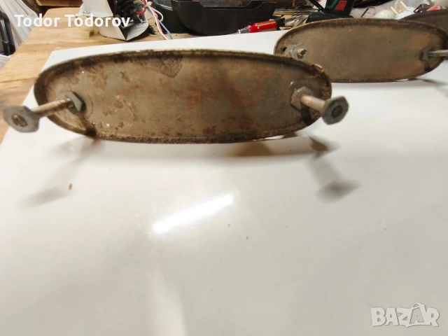 Дръжки за стар гардероб, снимка 4 - Антикварни и старинни предмети - 54009982