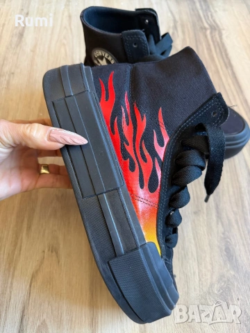 Оригинални шикозни кецове Converse Cruise Flames! 40 н, снимка 3 - Ежедневни обувки - 52188287