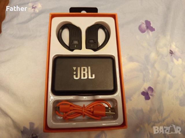 Спортни блутут аудио слушалки JBL, снимка 3 - Bluetooth слушалки - 52840473