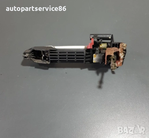 Външна дръжка предна дясна врата сребриста за Toyota Avensis (2003-2009) 242302, снимка 2 - Части - 54218993