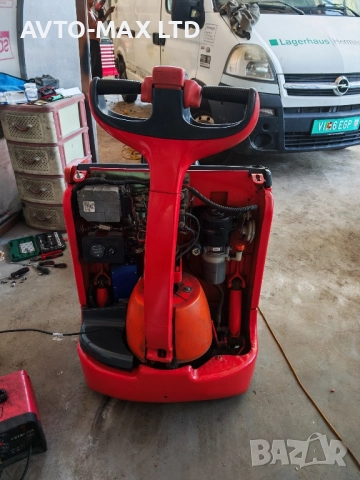 Продавам Ел.стакер ЛИНДЕ Т18, снимка 2 - Индустриална техника - 52109144