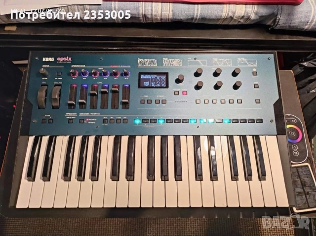 Продавам синтезатор Korg Opsix НОВ