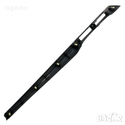 Лайсна табло Toyota Avensis II 2003-2009 ID: 159212, снимка 2 - Части - 54026759