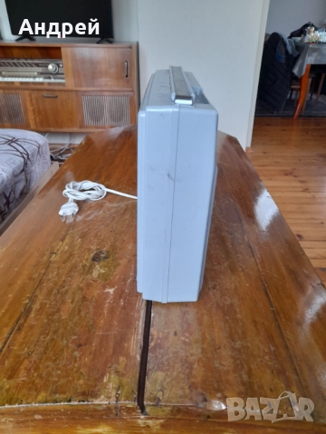 Стар касетофон Elektronika 302-1, снимка 4 - Антикварни и старинни предмети - 52110654