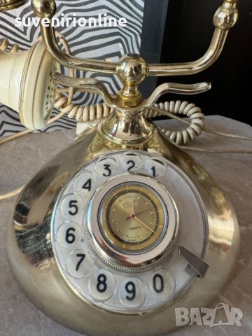 Стар колекционерски телефон с часовник , снимка 4 - Антикварни и старинни предмети - 45792735