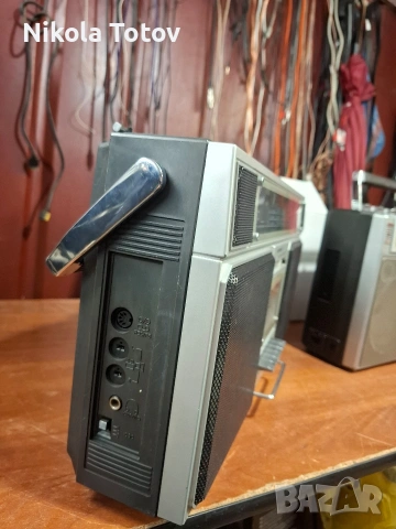 Продава се касетофон Universum Senator 16000. , снимка 3 - Радиокасетофони, транзистори - 54110132