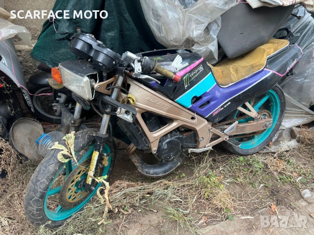 Мотор Honda NSR 125 2 тактов на части