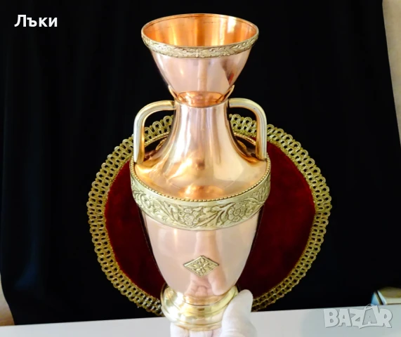 Приказна медна кана,медна ваза шедьовър,бронзов обков. , снимка 9 - Антикварни и старинни предмети - 50703599