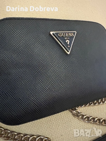 Дамска чанта Guess Noelle, снимка 3 - Чанти - 52319555
