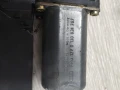 Моторче Стъклоповдигане , преден десен прозорец VW Golf IV.  VW BORA, снимка 2