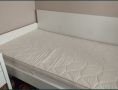 Единично легло с две подвижни чекмеджета и матрак 90/200, снимка 1