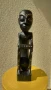 Африканска ,ръчно изработена дърворезба със седеф на мислител, снимка 2