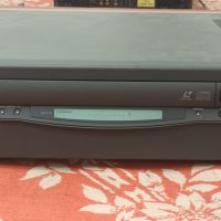 Лазерен диск Philips LDP600WS/00B за части + RC600LDP , снимка 1 - Плейъри, домашно кино, прожектори - 45468708
