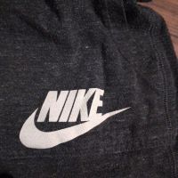 Къси гащи Nike, снимка 3 - Къси панталони и бермуди - 45952971